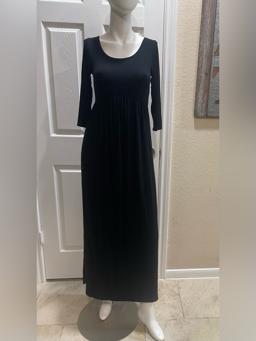 Bates Sisters Boutique Black Maxi Dress 3/4 Sleeve Empire Waist Size Medium